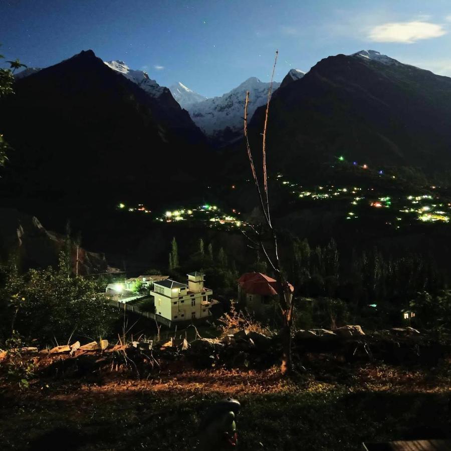 Backpackers Stories By Old Hunza Inn Karimabad  Luaran gambar