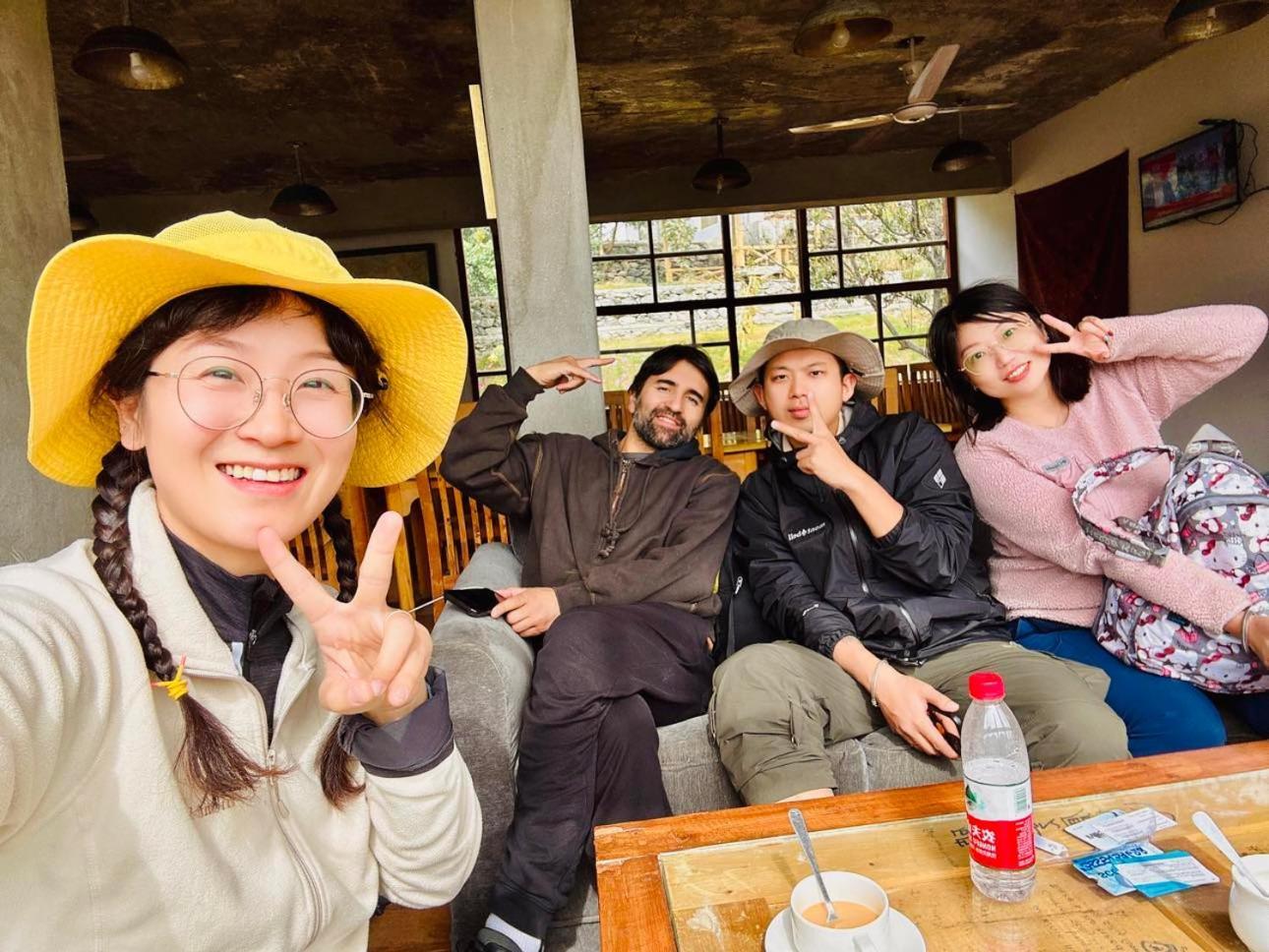 Backpackers Stories By Old Hunza Inn Karimabad  Luaran gambar