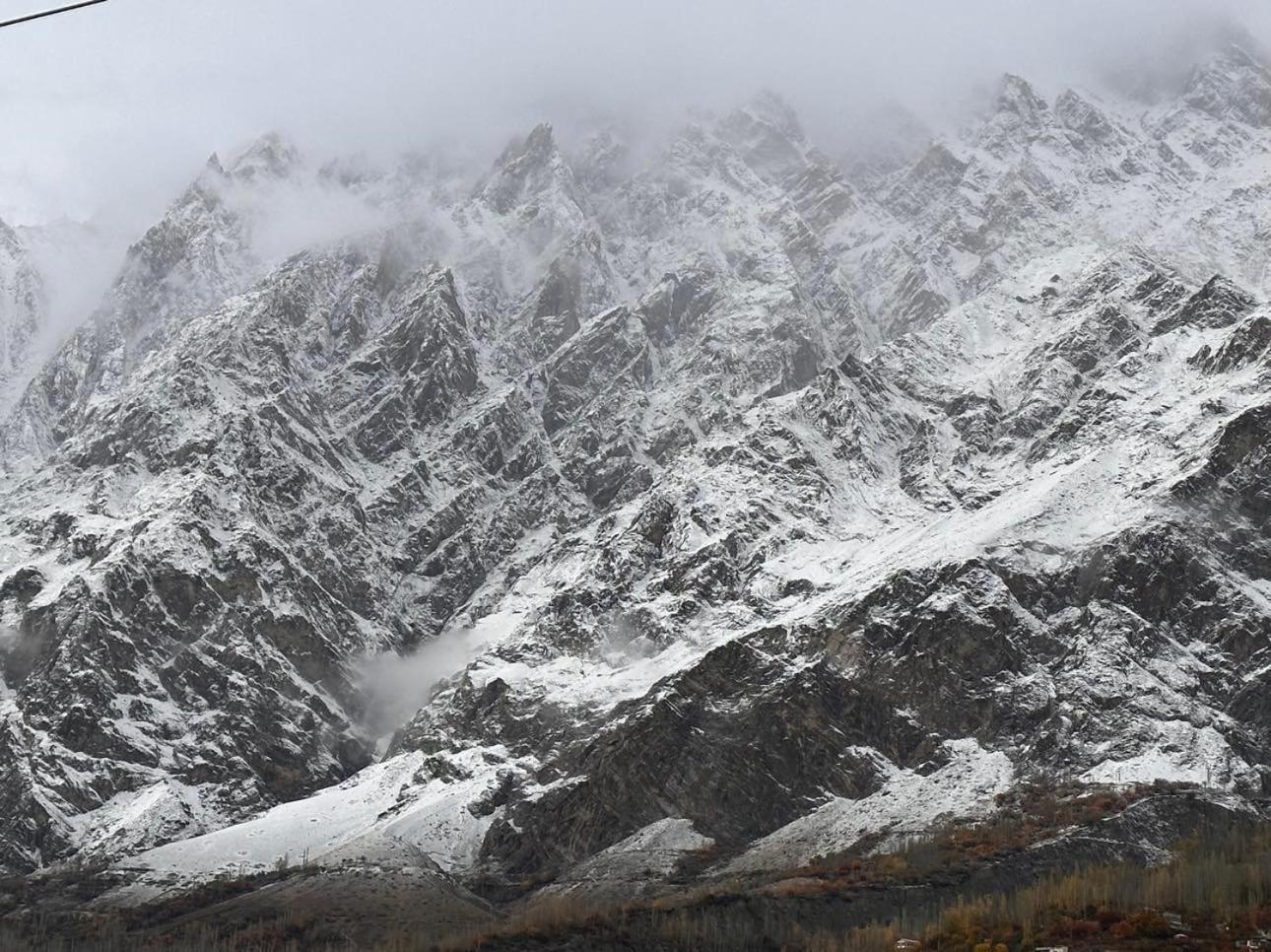 Backpackers Stories By Old Hunza Inn Karimabad  Luaran gambar